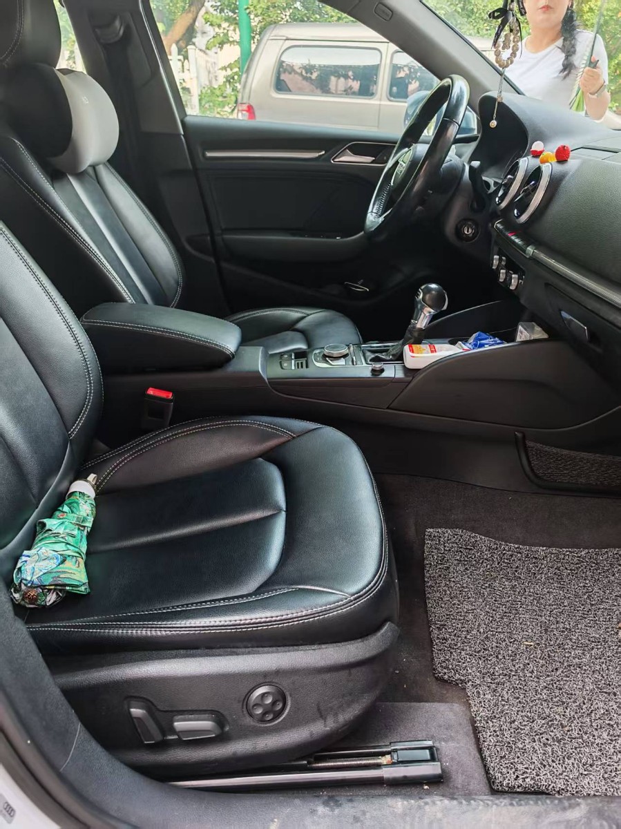 Audi A3 2019 car image #5