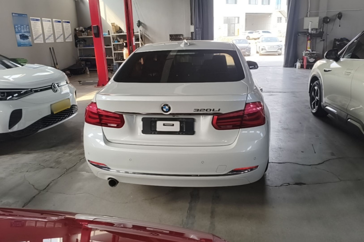 BMW 3 Series 2016 imagen de coche #6