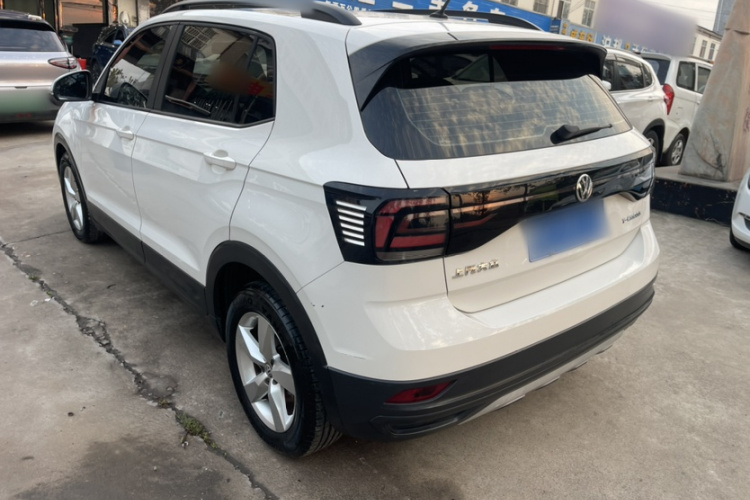 Volkswagen T-Cross 2019 #5 Volkswagen T-Cross 2019 car image #5