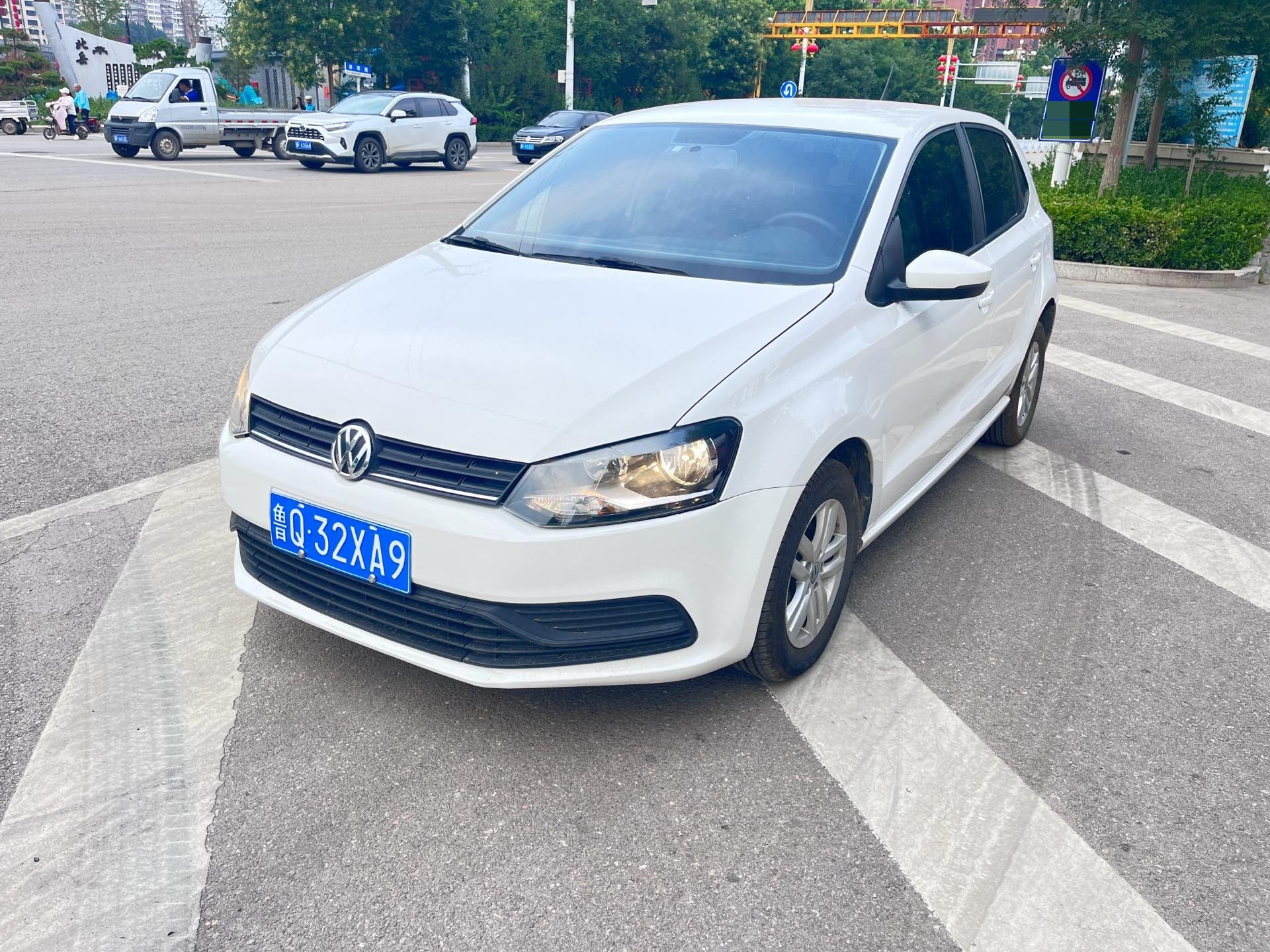 Volkswagen Polo 2018 Volkswagen Polo 2018 car image