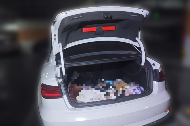 Audi A3 2018 immagine di auto #17