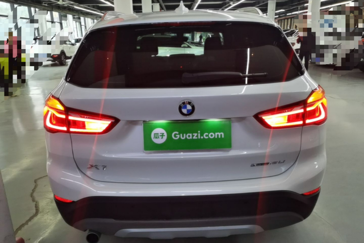BMW X1 2018 #6 BMW X1 2018 car image #6