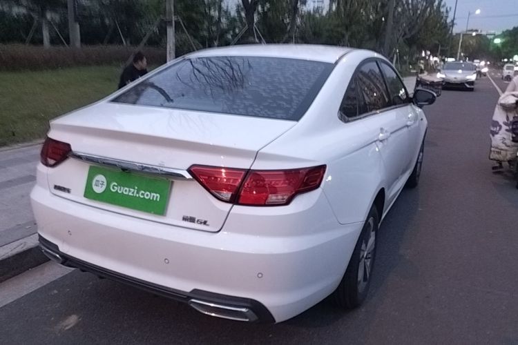 GEELY Emgrand GL 2019 car image #7