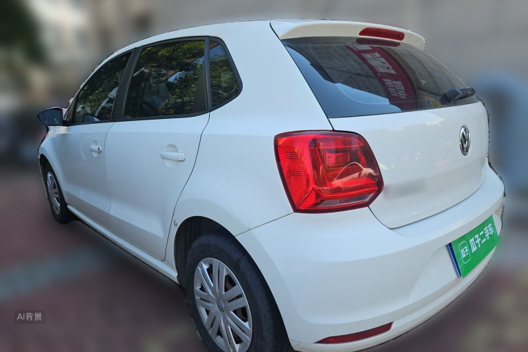 Volkswagen Polo 2014 car image #5