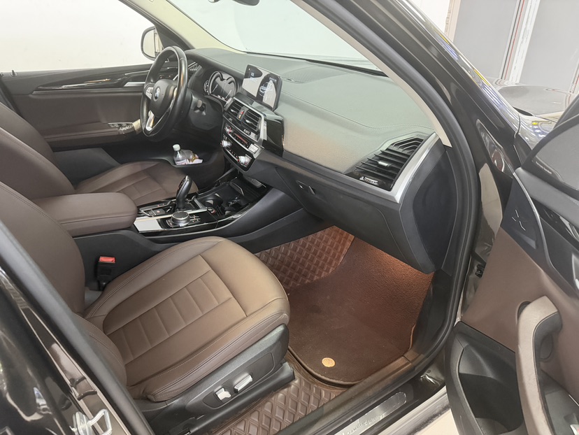 BMW X3 2018 car image #7
