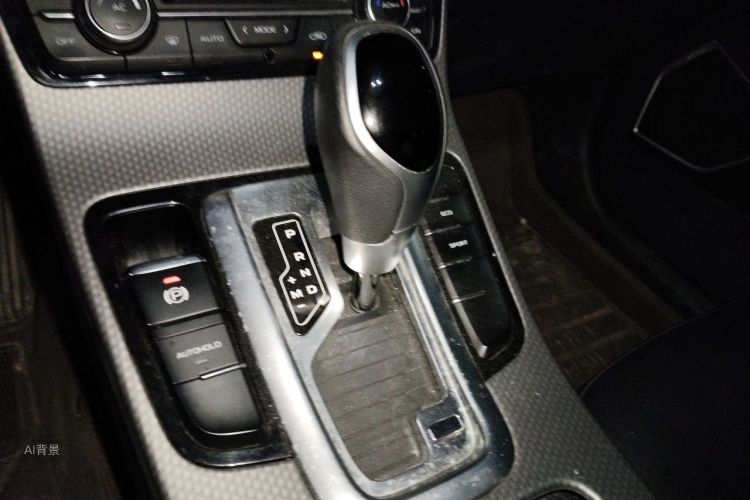 GEELY Emgrand GS 2017 car image #16