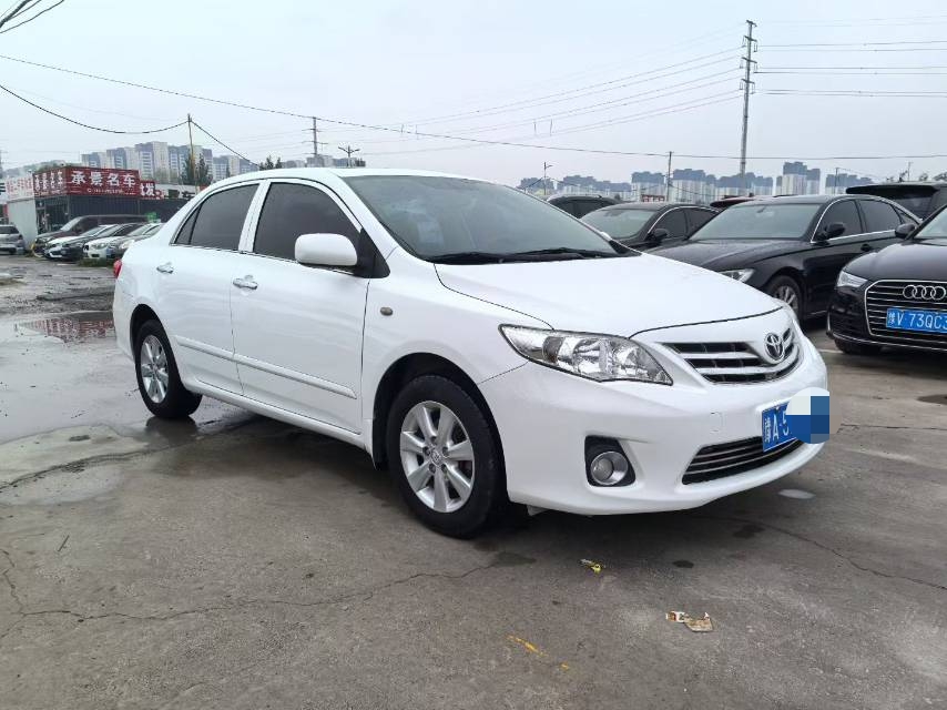 Toyota Corolla 2011 #2 Toyota Corolla 2011 car image #2