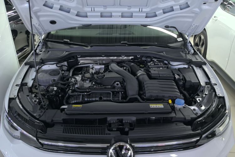 Volkswagen Golf 2026 #20 Volkswagen Golf 2026 car image #20