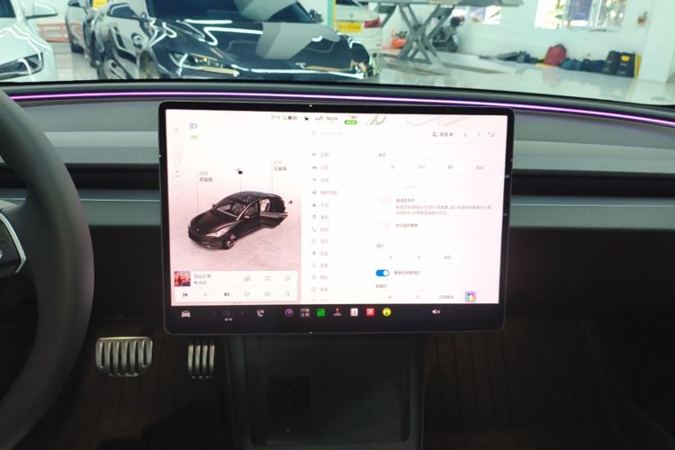 Tesla Model 3 2026 #13 Tesla Model 3 2026 car image #13