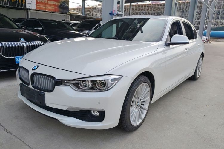 BMW 3 Series 2018 car image #2
