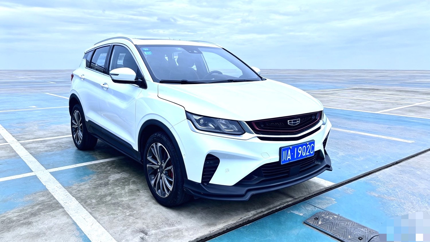 GEELY Coolray 2019 car image #3