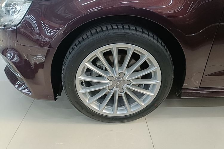 Audi A3 2017 immagine di auto #9