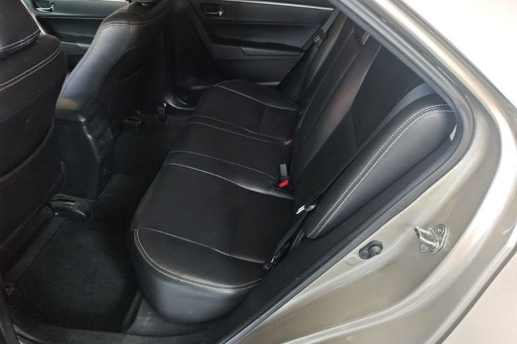 Toyota Corolla 2019 #17 Toyota Corolla 2019 car image #17
