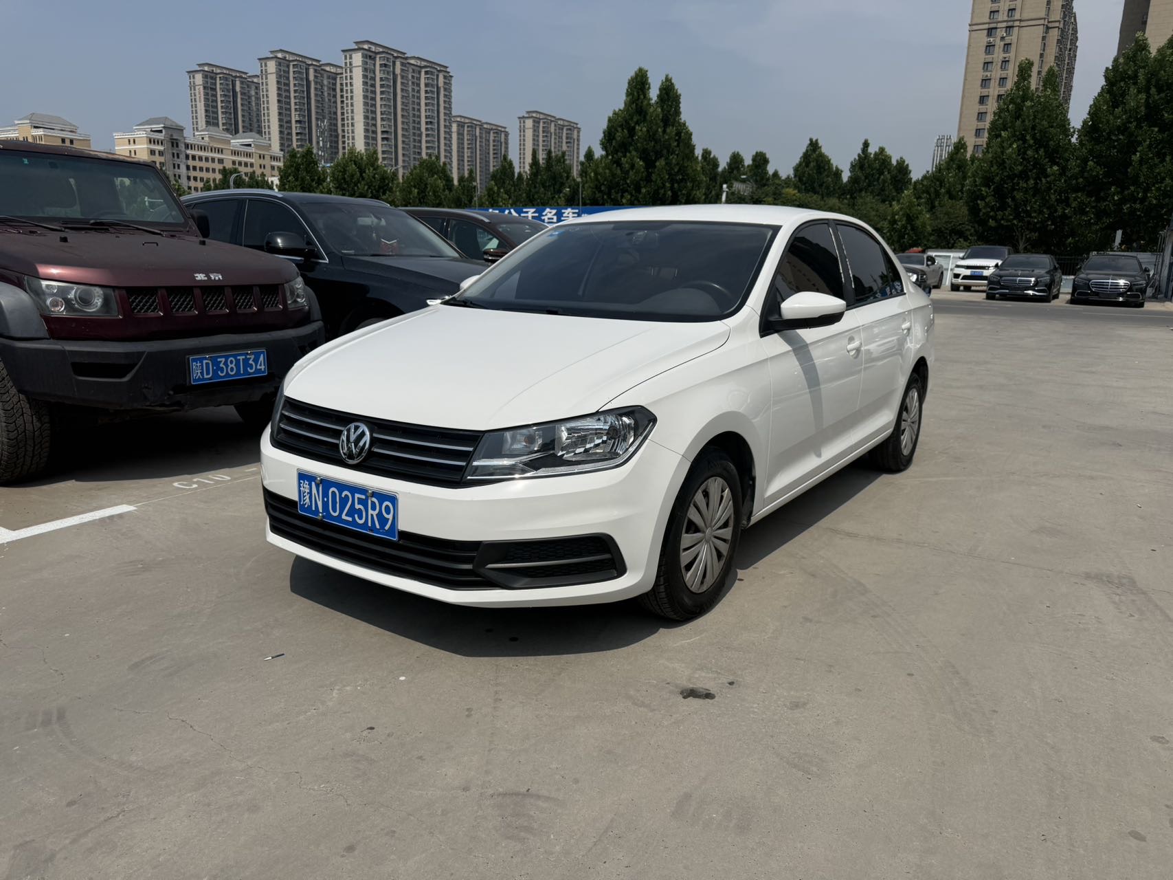 Volkswagen Santana 2020 Volkswagen Santana 2020 car image