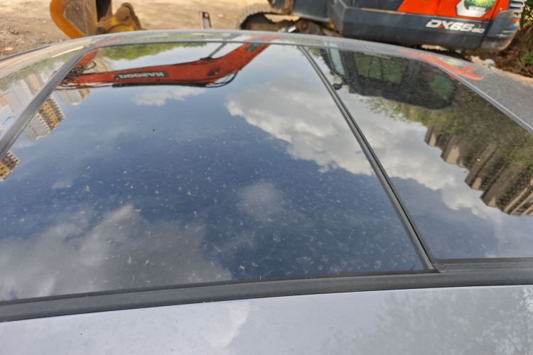 BYD Han 2022 imagen de coche #25