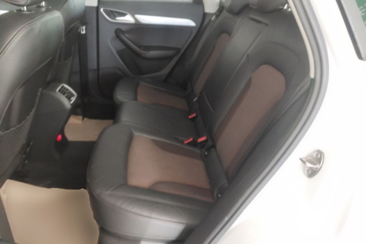 Audi Q3 2018 #17 Audi Q3 2018 car image #17