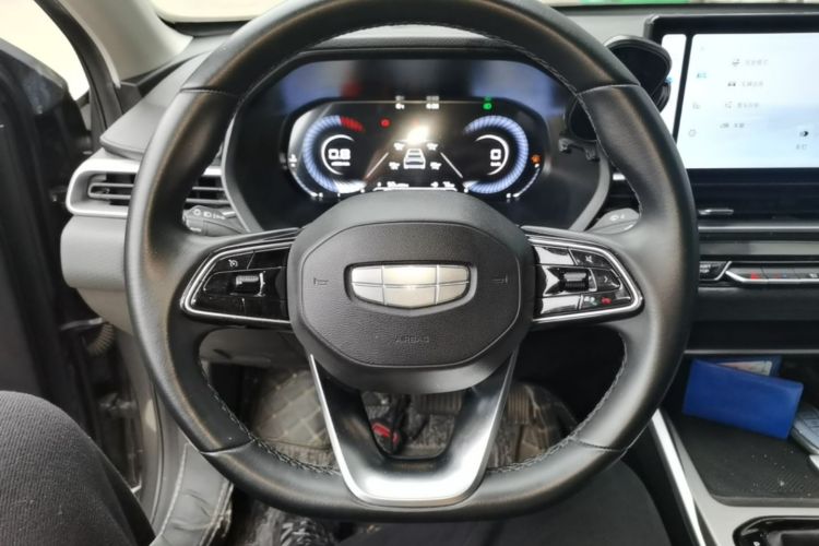 GEELY Emgrand 2024 imagen de coche #11