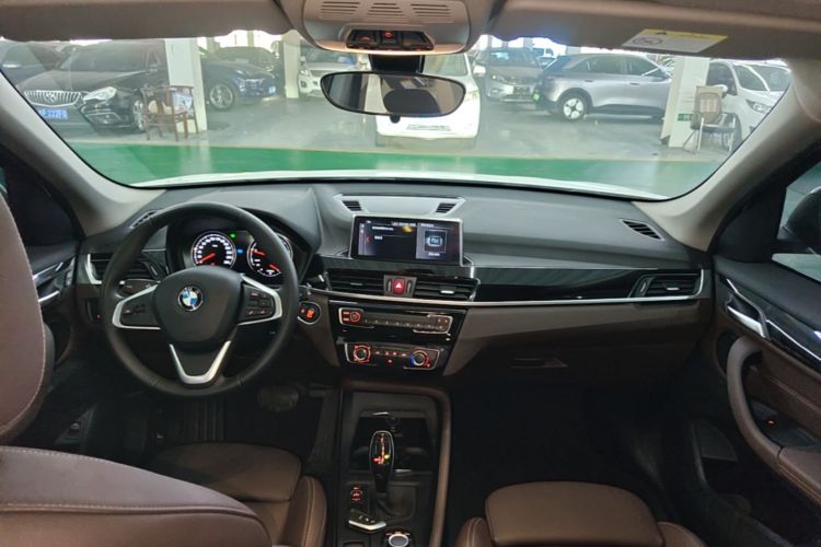 BMW X1 2019 #11 BMW X1 2019 car image #11