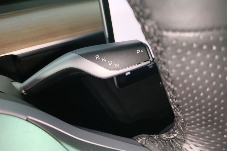 Tesla Model Y 2022 immagine di auto #14
