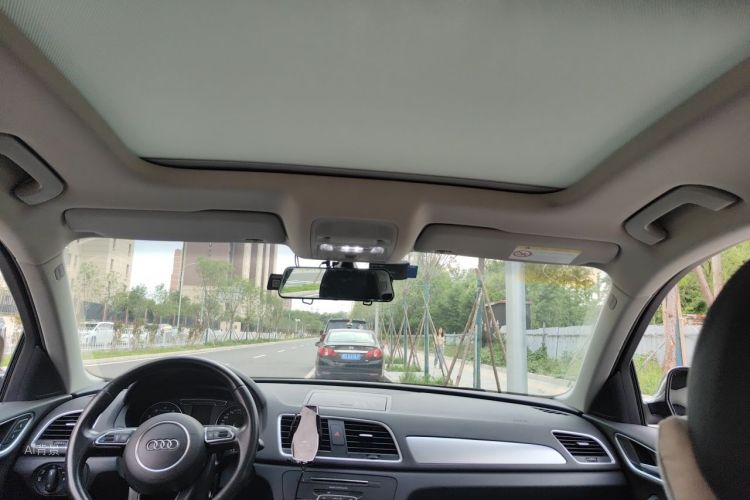 Audi Q3 2017 #20 Audi Q3 2017 car image #20
