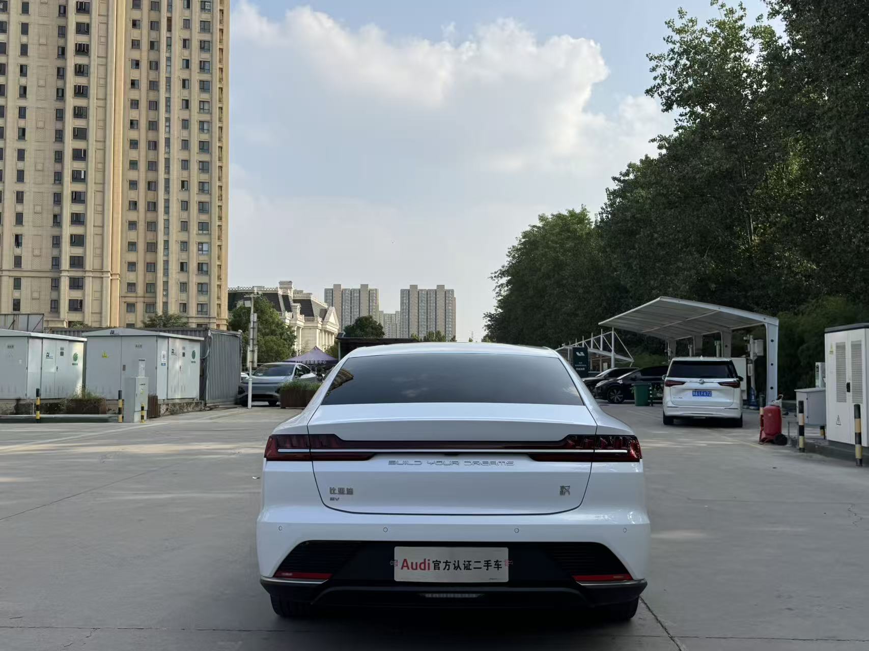 BYD Han 2022 car image #7