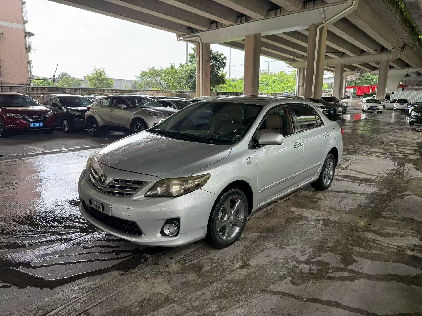 Toyota Corolla 2013 Toyota Corolla 2013 car image