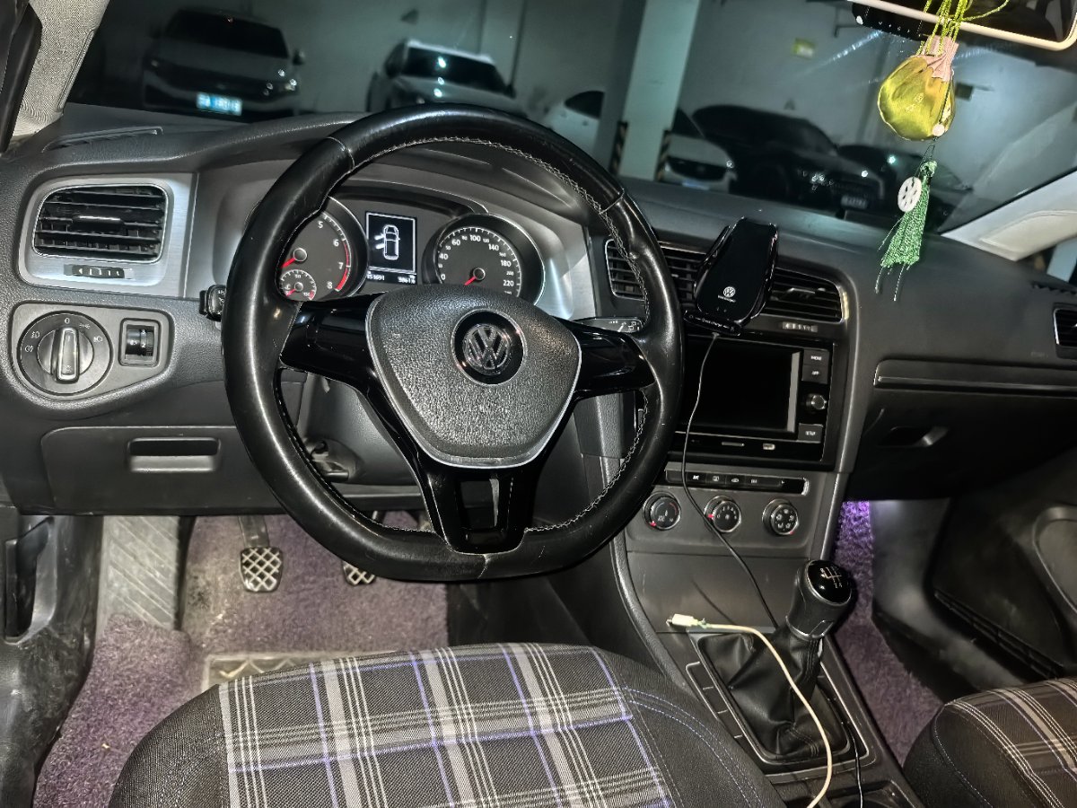 Volkswagen Golf 2015 #6 Volkswagen Golf 2015 car image #6