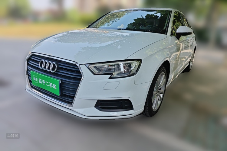 Audi A3 2018 car image #2