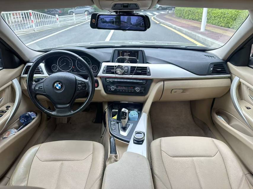 BMW 3 Series 2014 car image #8