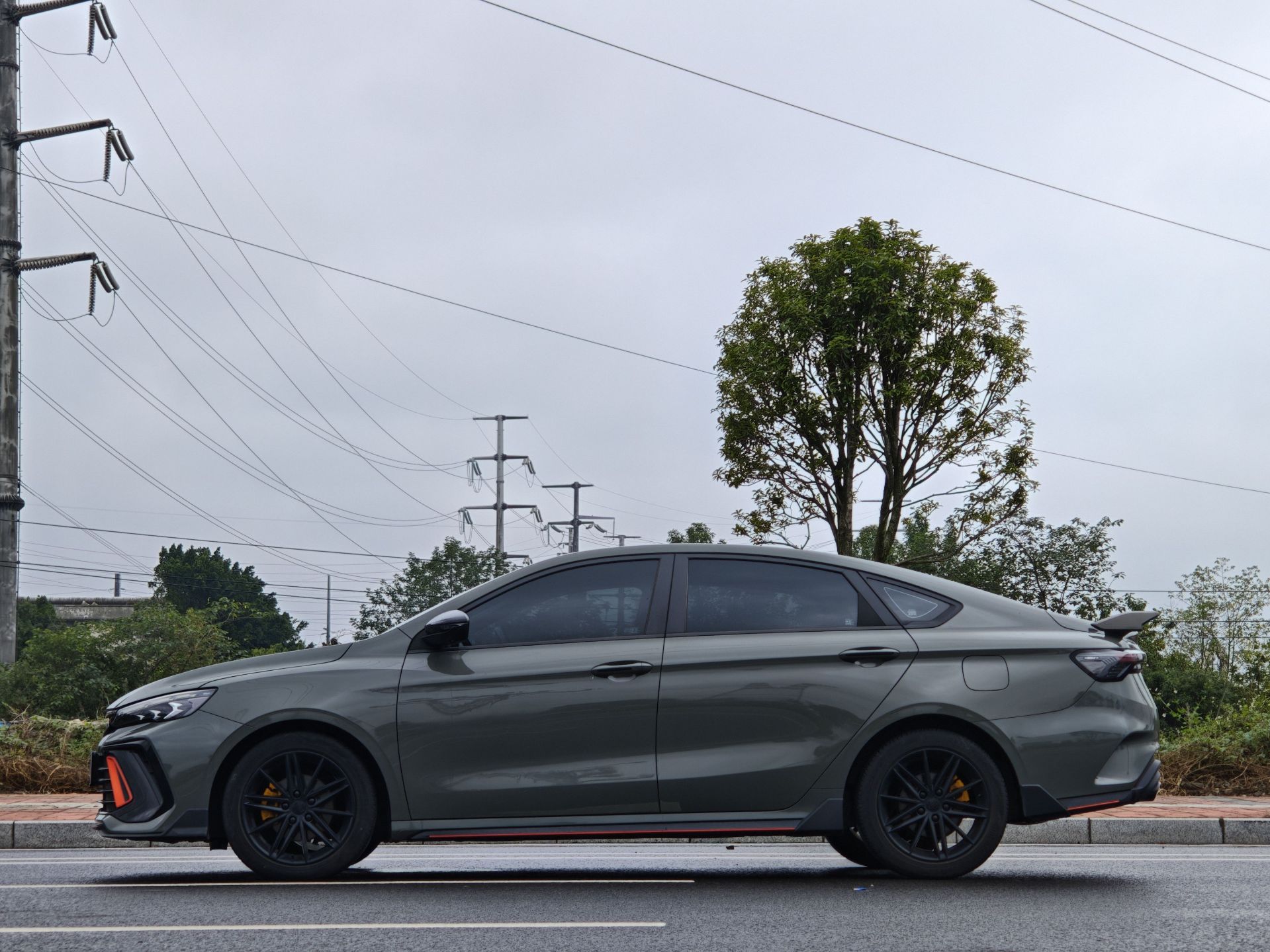 GEELY Binray 2023 car image #3