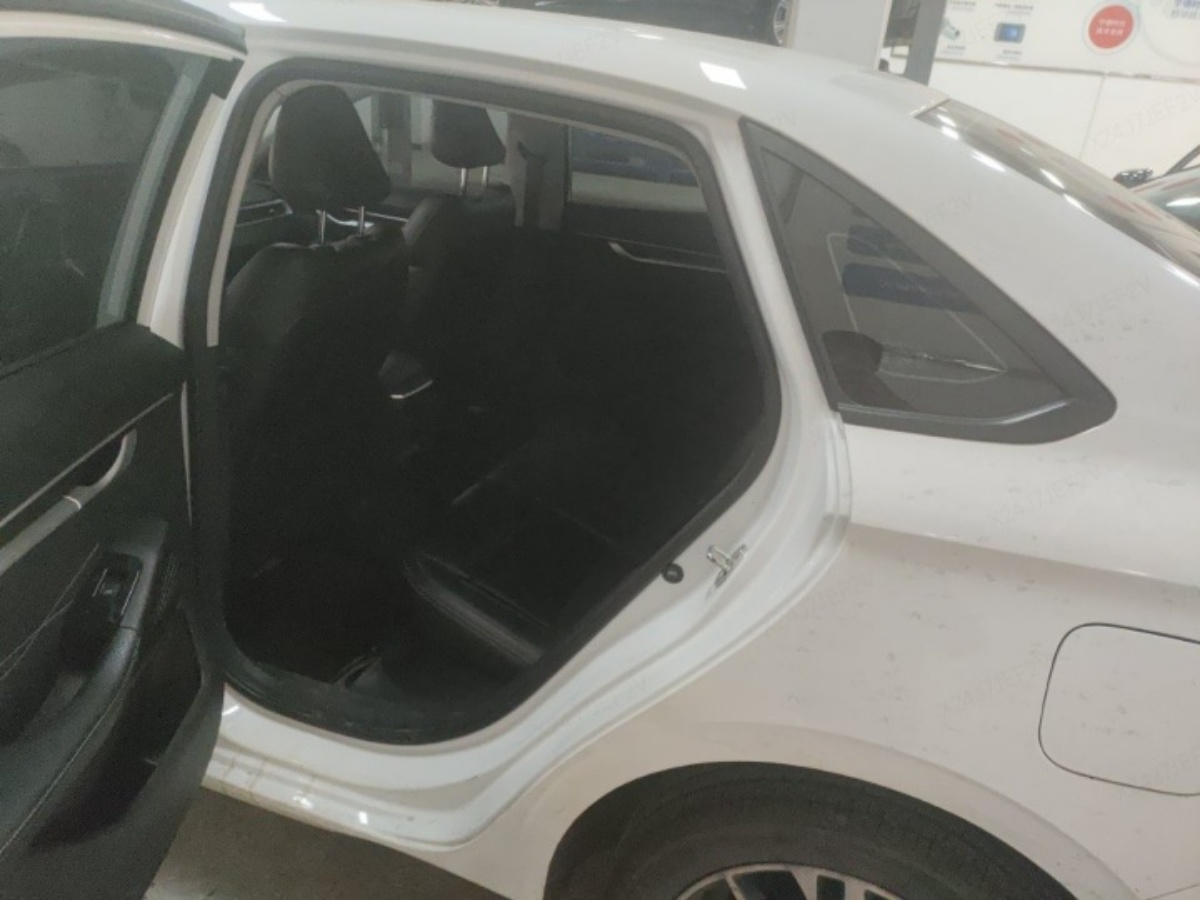 GEELY Emgrand 2024 #7 GEELY Emgrand 2024 car image #7
