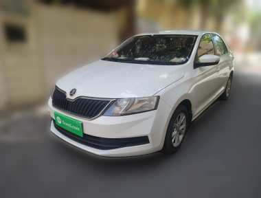 Skoda Rapid 2017 Skoda Rapid 2017 car image