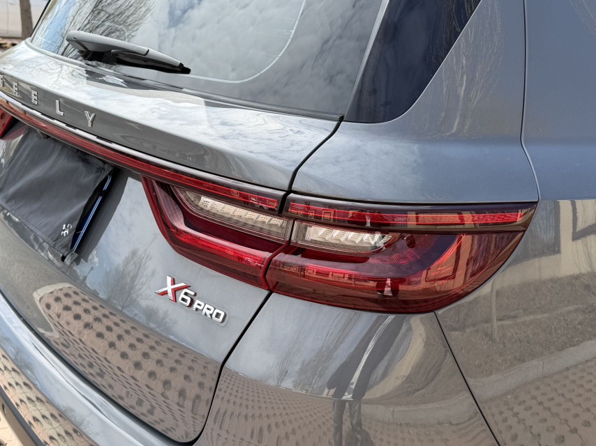 GEELY Vision X6 2023 car image #7