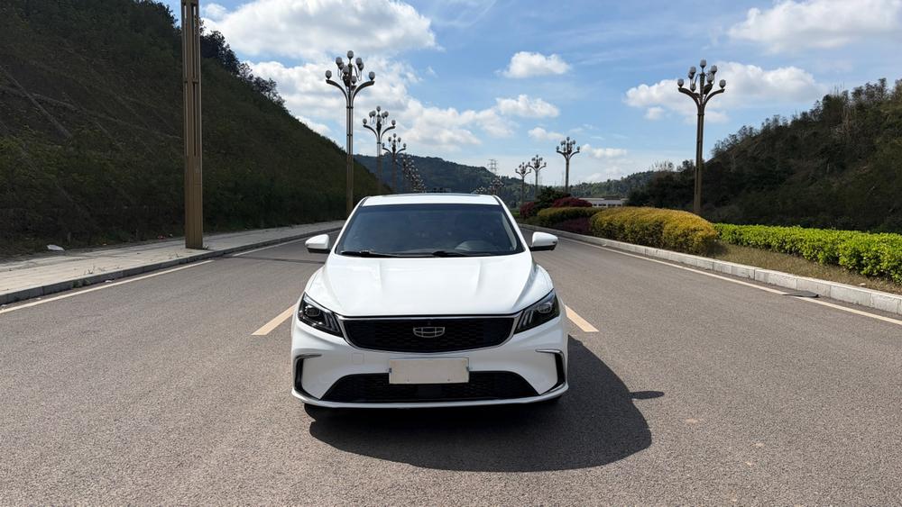 GEELY Binray 2022 #2 GEELY Binray 2022 car image #2