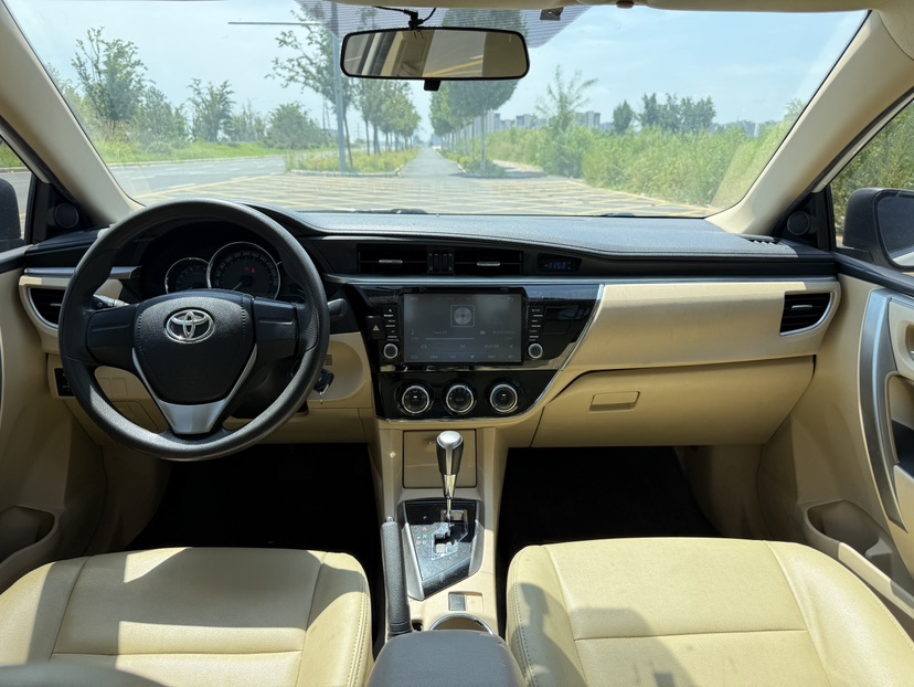 Toyota Corolla 2014 #5 Toyota Corolla 2014 car image #5