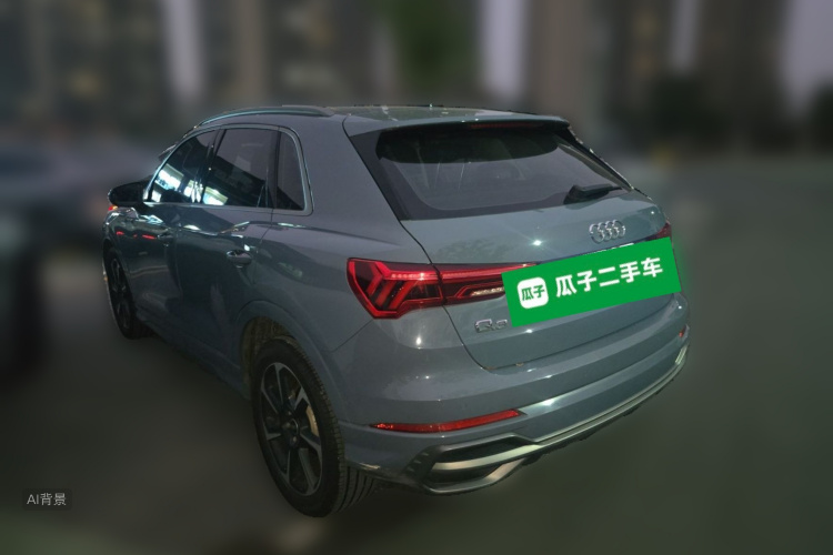 Audi Q3 2022 car image #5