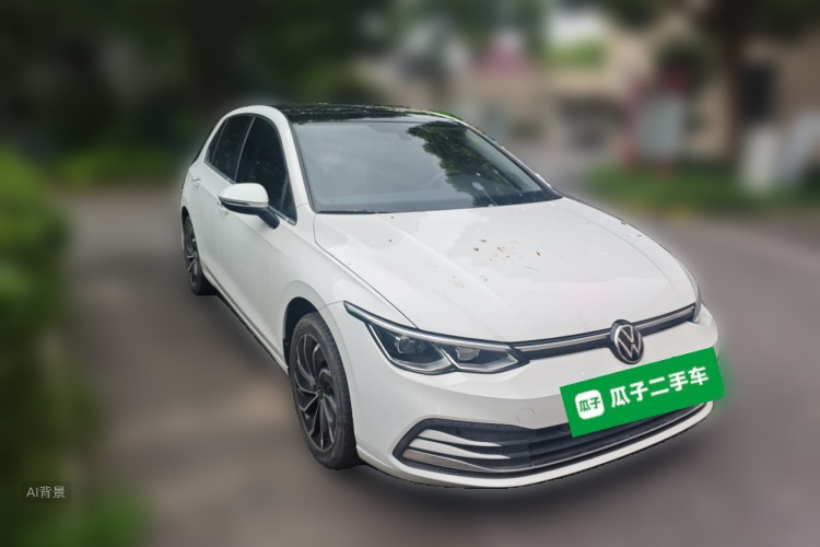 Volkswagen Golf 2022 car image #4