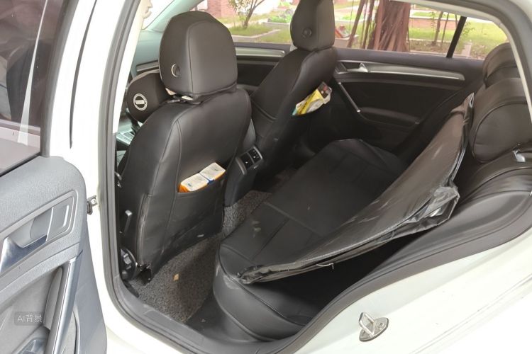 Volkswagen Golf 2016 car image #19