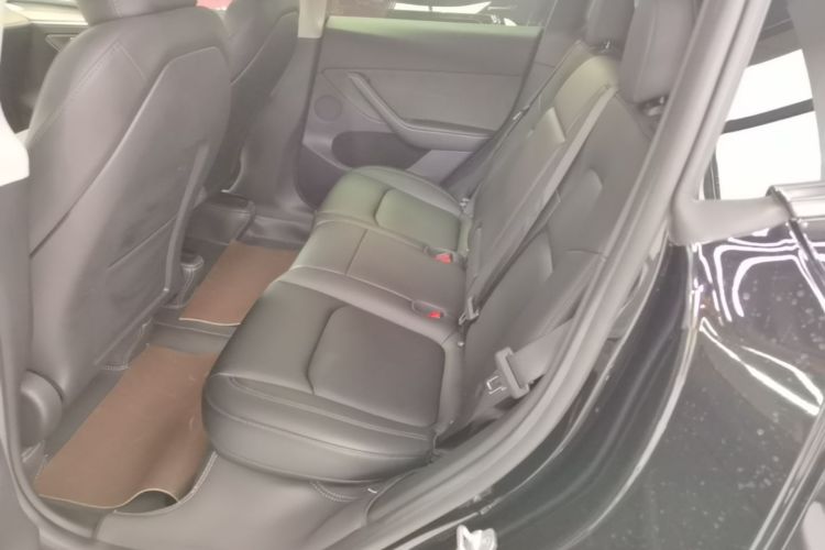 Tesla Model Y 2023 #13 Tesla Model Y 2023 car image #13