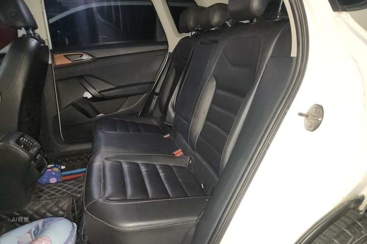 Volkswagen Tharu 2020 car image #19