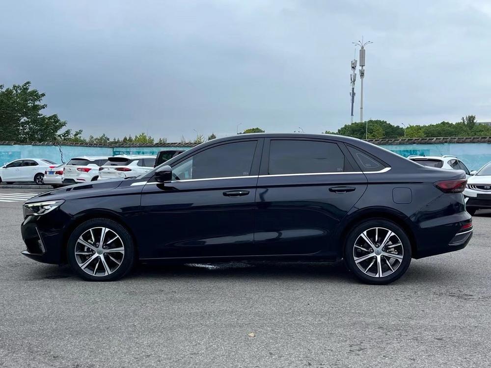 GEELY Emgrand 2022 immagine di auto #3