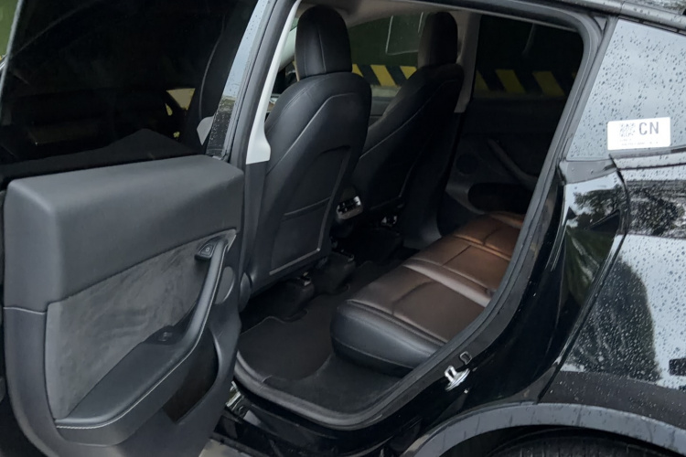 Tesla Model Y 2021 #11 Tesla Model Y 2021 immagine di auto #11