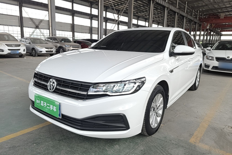 Volkswagen Bora 2019 car image #2