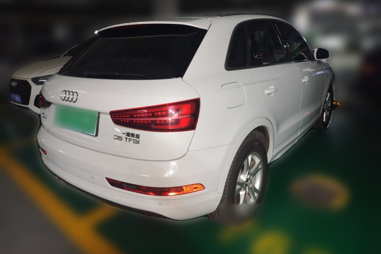 Audi Q3 2017 #5 Audi Q3 2017 صورة سيارة #5
