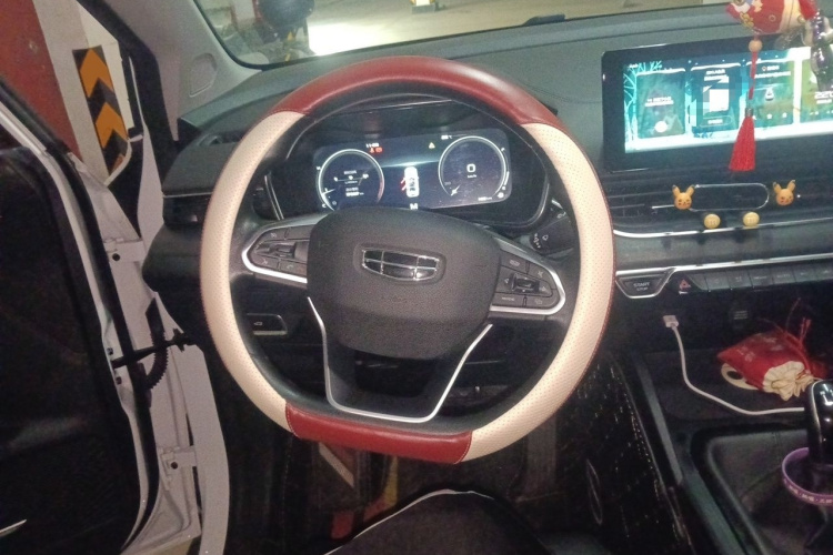 GEELY Emgrand S 2022 #15 GEELY Emgrand S 2022 car image #15