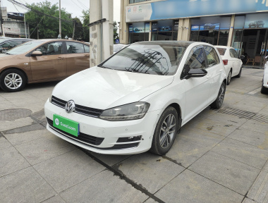 Volkswagen Golf 2017 Volkswagen Golf 2017 car image