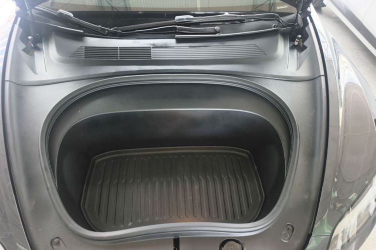 Tesla Model 3 2024 immagine di auto #20