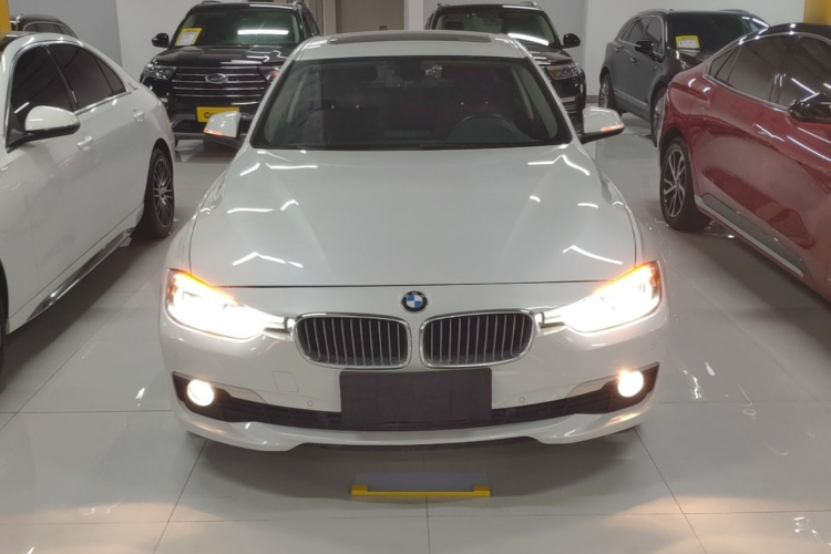 BMW 3 Series 2018 #3 BMW 3 Series 2018 imagen de coche #3