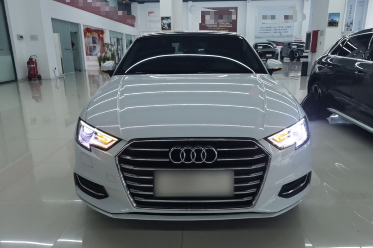 Audi A3 2020 car image #3