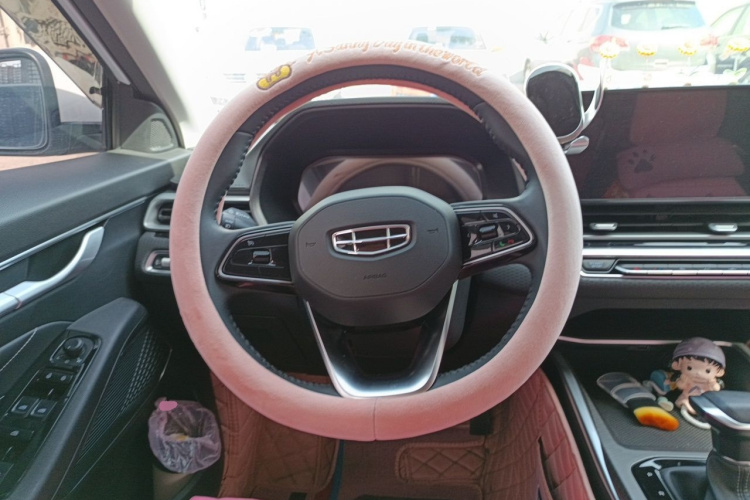 GEELY Emgrand 2023 #15 GEELY Emgrand 2023 car image #15